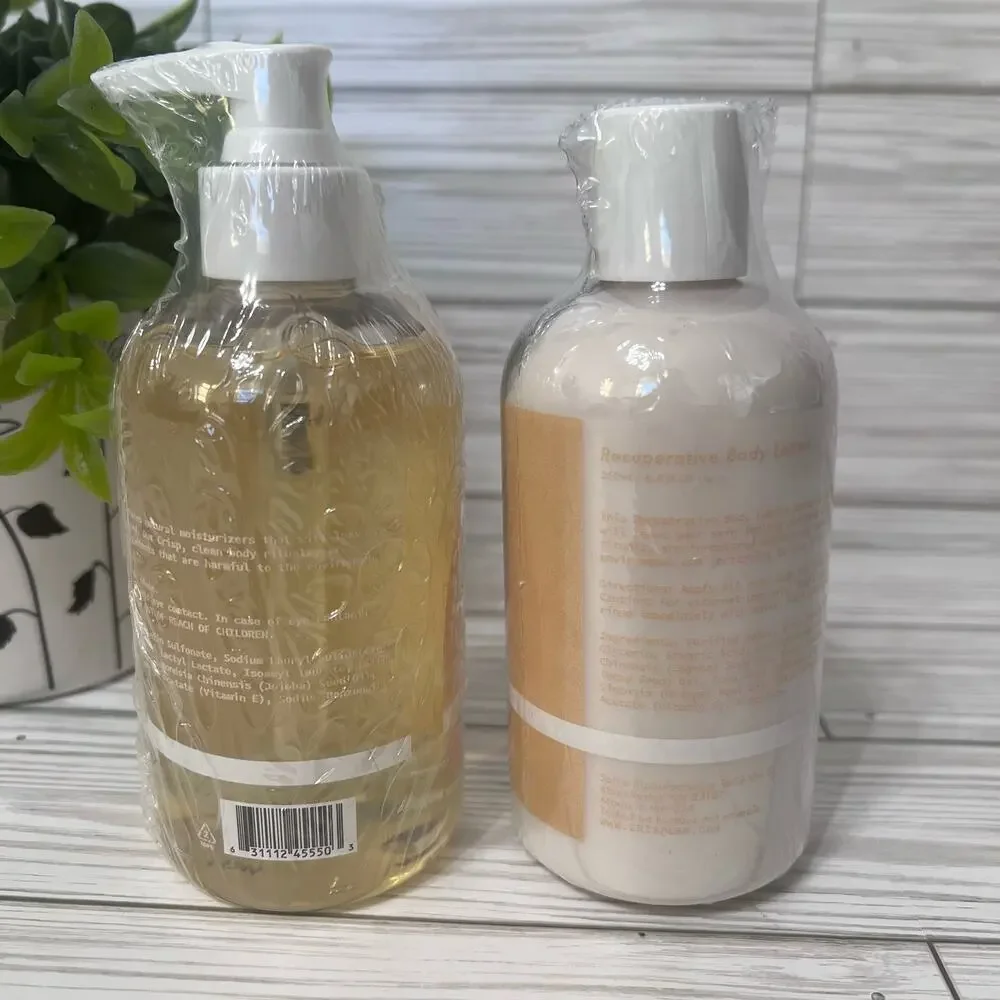 NEW Crisp 08 Spiced Vanilla Recuperative Shower Gel and Body Lotion Gift Set